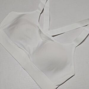Avia Seamless White Padded Support Sporty - Bra Size M